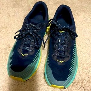 Hoka One One Torrent 2 size 9